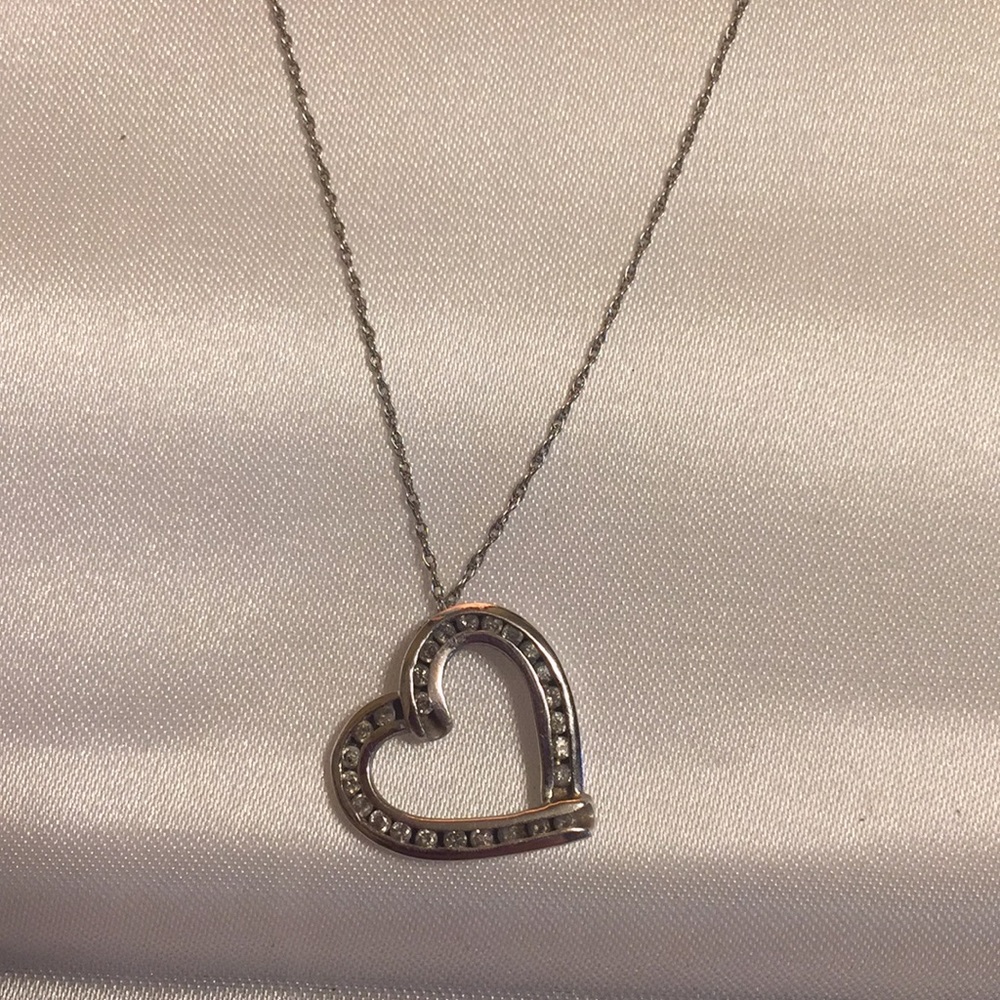 Diamond Heart Pendant and White Gold Necklace